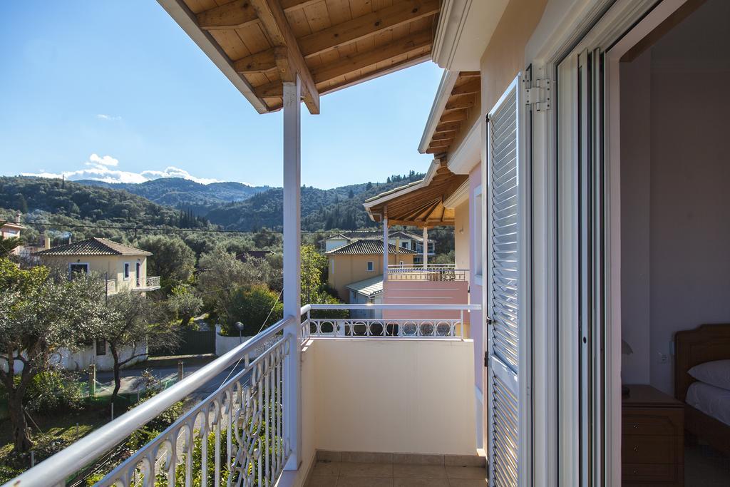 Apolpaina L Apartments Exterior photo