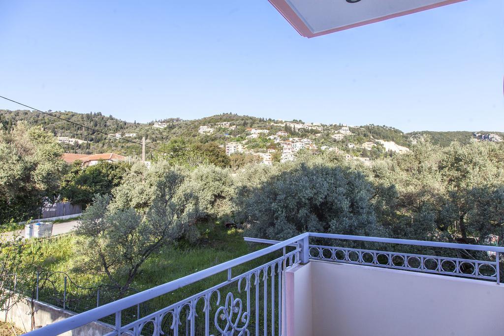 Apolpaina L Apartments Exterior photo