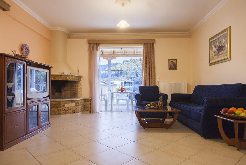 Apolpaina L Apartments Exterior photo